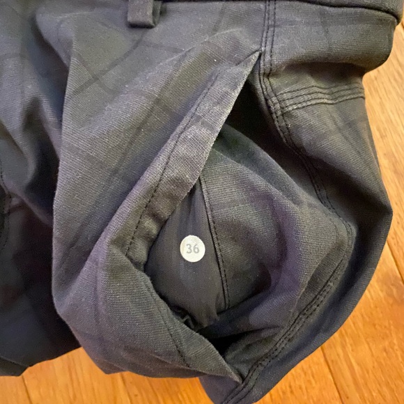 LULULEMON! - Picture 3 of 3